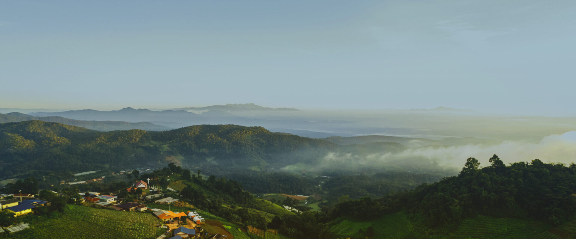 จองที่พักม่อนแจ่ม(หนองหอยแคมป์) โทร.064-5591642